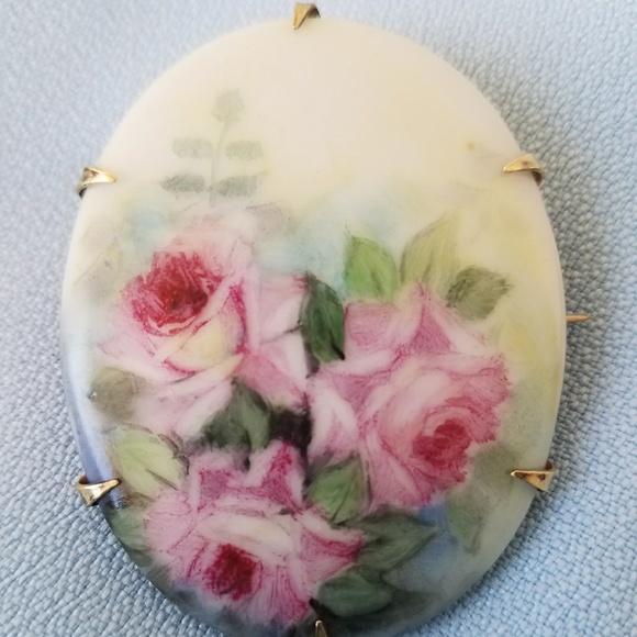 Jewelry - Victorian Hand Painted Porcelain Brooch Large Pin